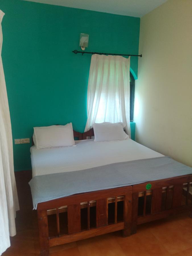 Red Lion Hotel Калангут Экстерьер фото